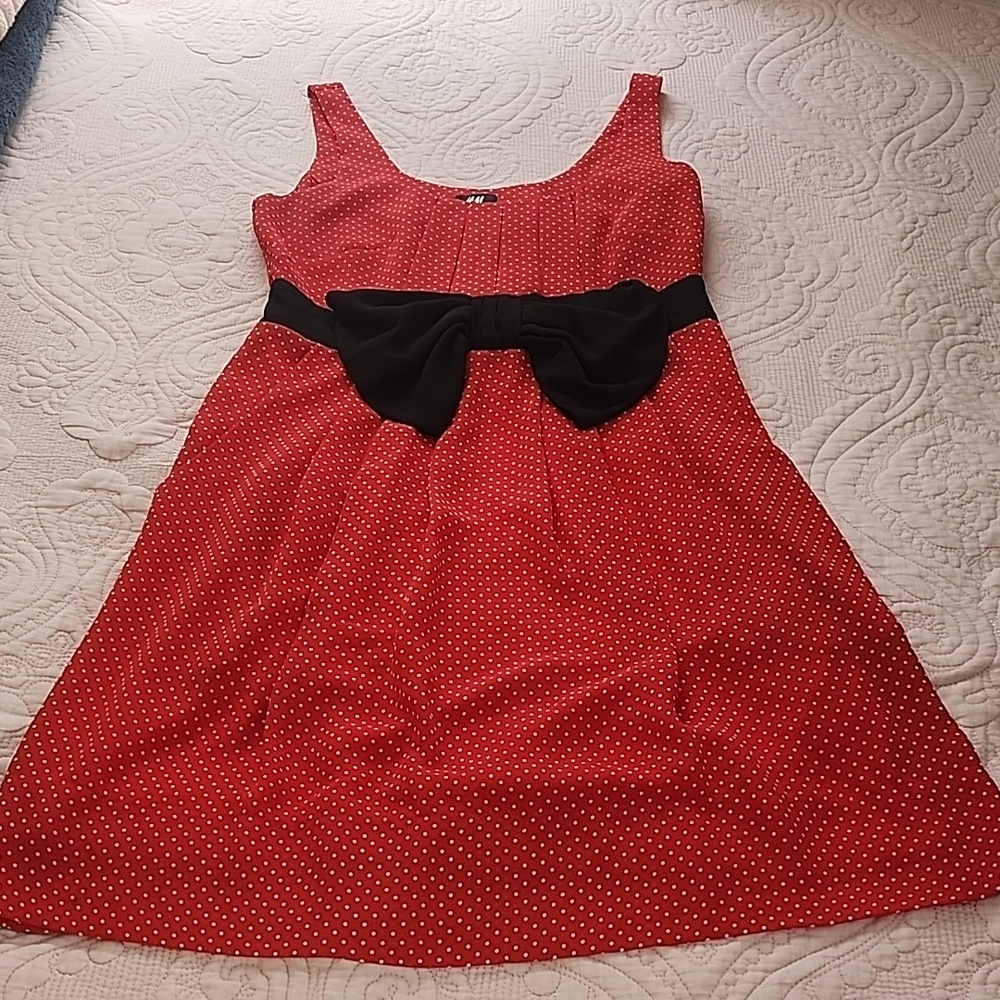 H&M, Size 4